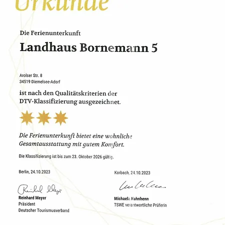 Bornemann Apartament *